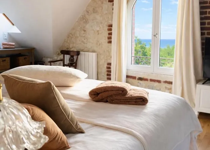 Maison De Famille Chaleureuse Et Elegante Villa