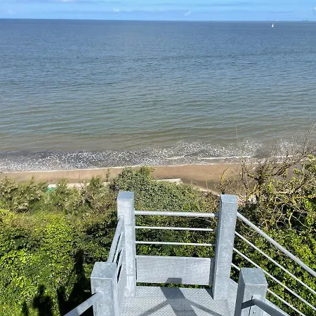 Maison De Famille Chaleureuse Et Elegante ヴィラ *