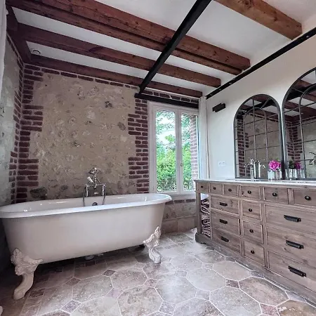 Maison De Famille Chaleureuse Et Elegante トルヴィル＝シュル＝メール