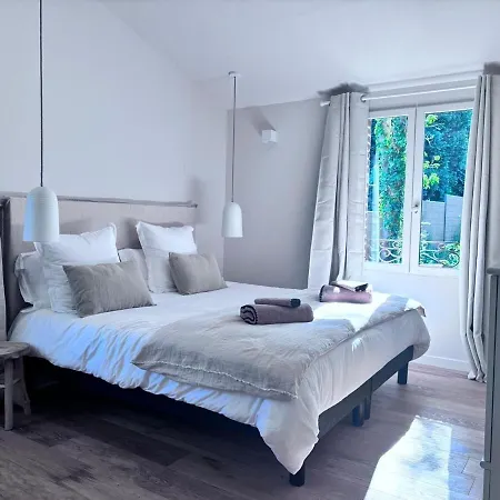 Maison De Famille Chaleureuse Et Elegante ヴィラ トルヴィル＝シュル＝メール