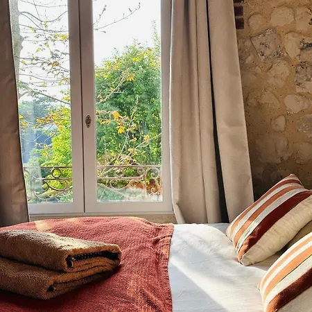 Maison De Famille Chaleureuse Et Elegante ヴィラ