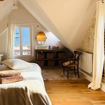 Maison De Famille Chaleureuse Et Elegante Villa